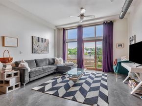 2124 E 6th ST 305, Austin TX 78702