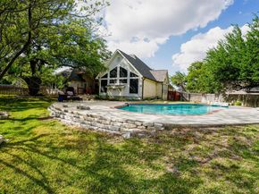 15825 Chatham Wood Dr, Austin TX 78717
