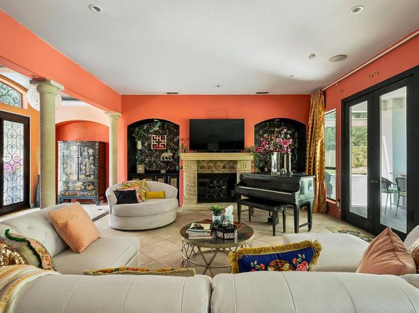 2900 Pamella CT, Austin TX 78734