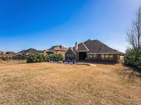 608 Amherst DR, Rockwall TX 75087