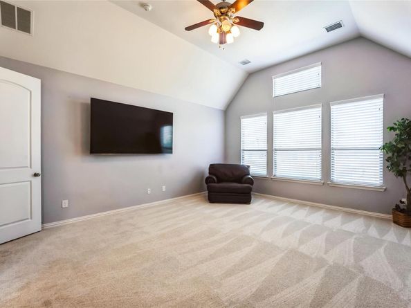 608 Amherst DR, Rockwall TX 75087