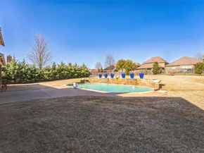 608 Amherst DR, Rockwall TX 75087