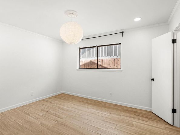 2404 Coral Ridge CIR, Austin TX 78747