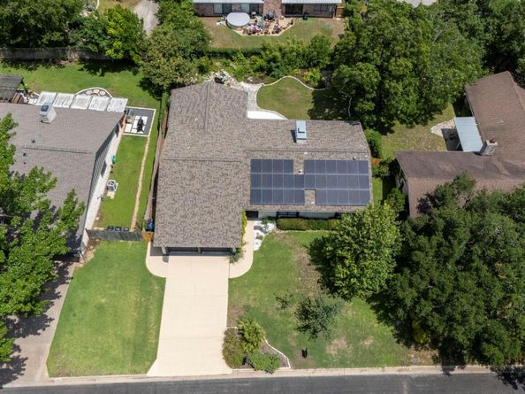 2404 Coral Ridge CIR, Austin TX 78747