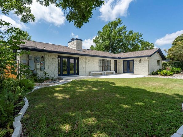 2404 Coral Ridge CIR, Austin TX 78747