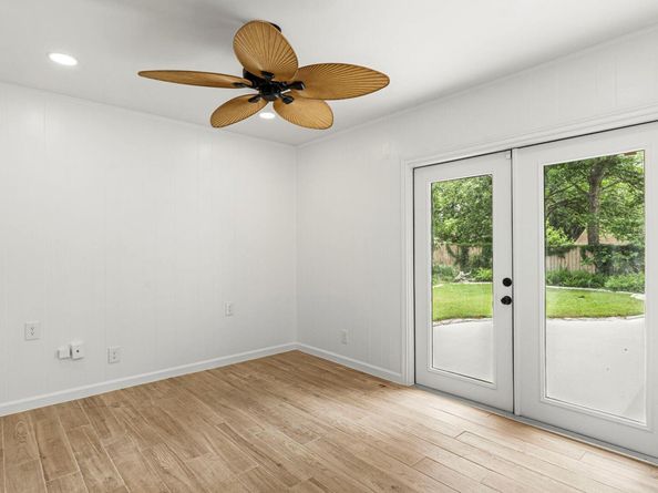 2404 Coral Ridge CIR, Austin TX 78747