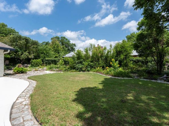 2404 Coral Ridge CIR, Austin TX 78747