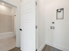 1811 Webberville RD 1307, Austin TX 78721