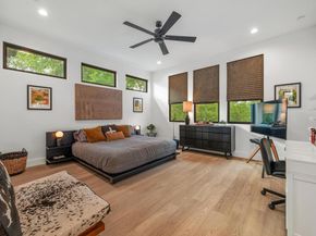 405 Hackberry LN B, Austin TX 78753