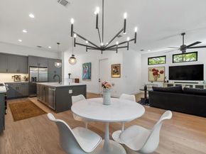 405 Hackberry LN B, Austin TX 78753