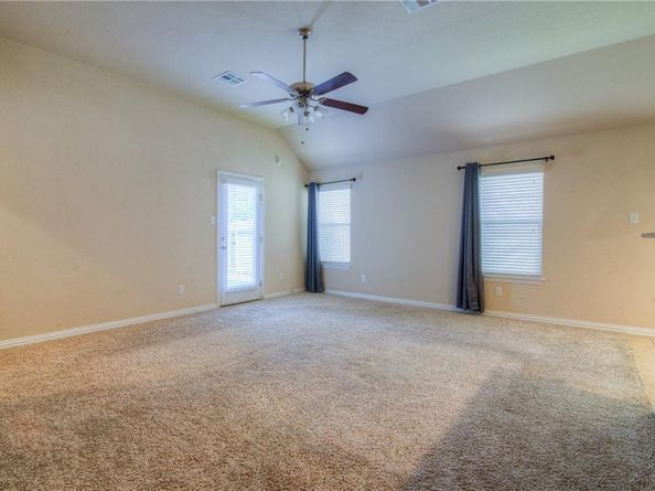 7702 Huddleston LN, Austin TX 78745