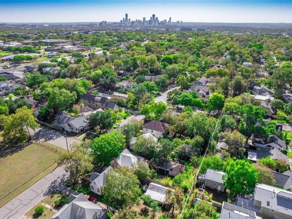 4710 Ramsey Ave, Austin TX 78756