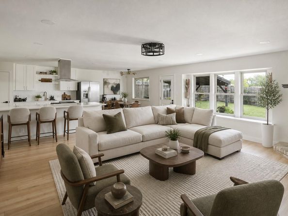 304 Skyloop DR, Austin TX 78745