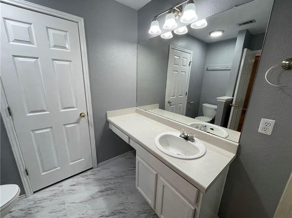 1007 Port Daniel DR, Leander TX 78641