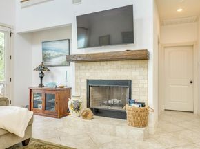 17517 Panorama DR, Dripping Springs TX 78620