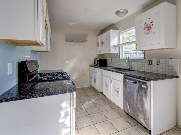 10511 Brownie DR, Austin TX 78753