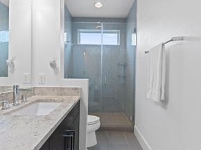 1205 Elm ST 5, Austin TX 78703