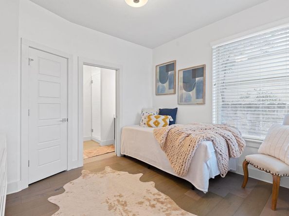 1205 Elm ST 5, Austin TX 78703