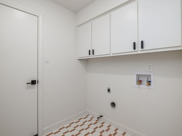 11103 Oak Knoll DR, Austin TX 78759