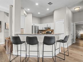 5708 Marchmont LN, Austin TX 78749