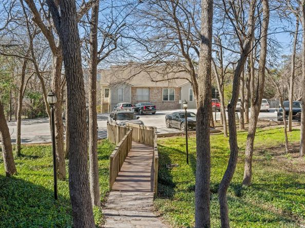 2450 Wickersham LN 1307, Austin TX 78741