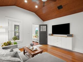 517 E 38th 1/2 ST, Austin TX 78751