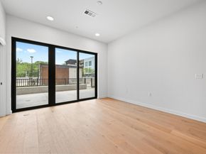 2209 S 1st ST 121, Austin TX 78704