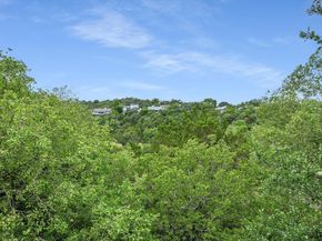 8804 Mountain Path CIR, Austin TX 78759