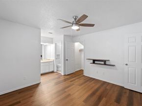 500 Hesters Crossing Rd 209, Round Rock TX 78681