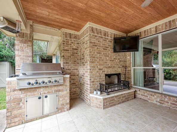 518 Victoria DR, Cedar Park TX 78613