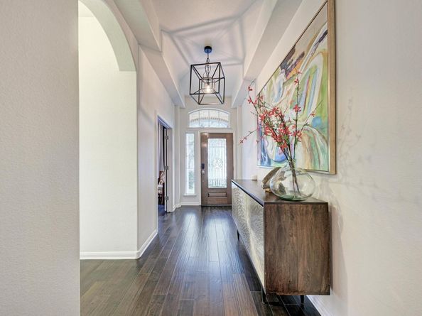 518 Victoria DR, Cedar Park TX 78613