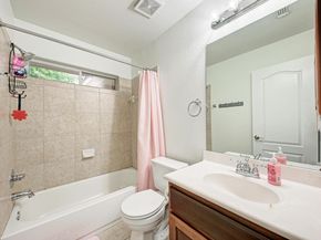 518 Victoria DR, Cedar Park TX 78613