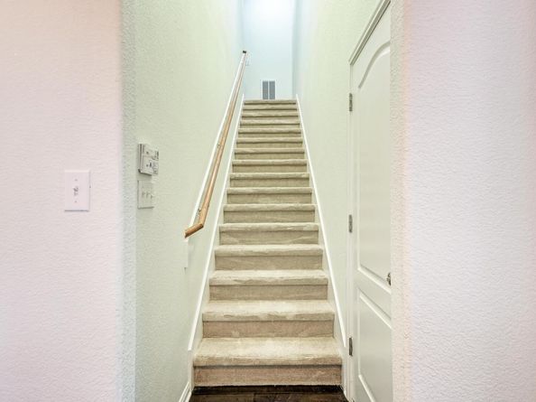 518 Victoria DR, Cedar Park TX 78613