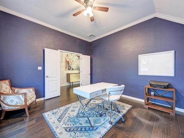 518 Victoria DR, Cedar Park TX 78613