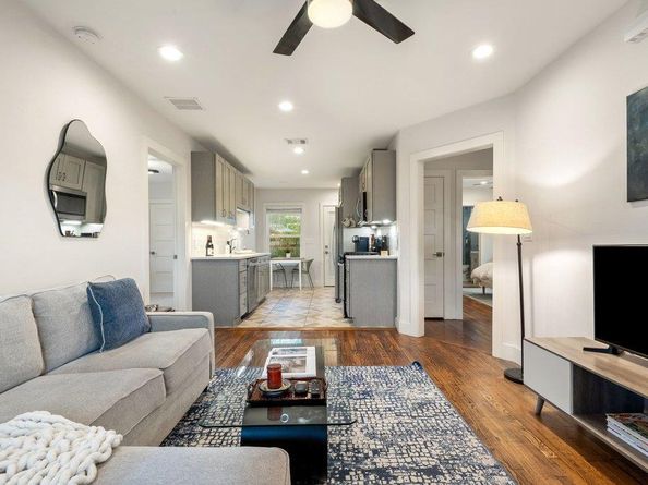 2702 Crest Ave 1, Austin TX 78702