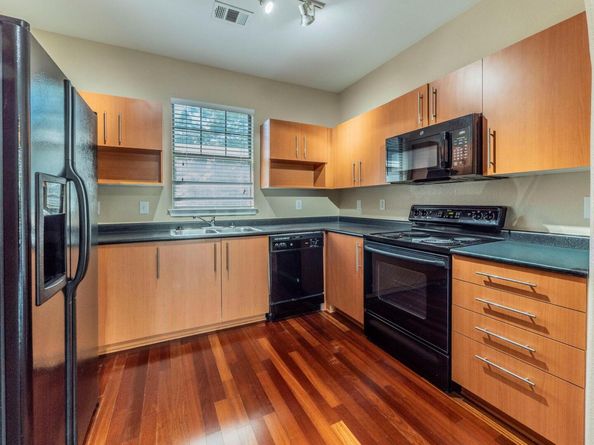 11203 Ranch Road 2222 107, Austin TX 78730