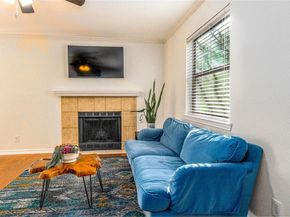 6700 Cooper LN 11, Austin TX 78745