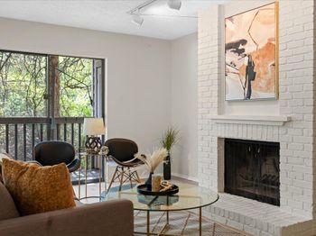 3839 Dry Creek DR
