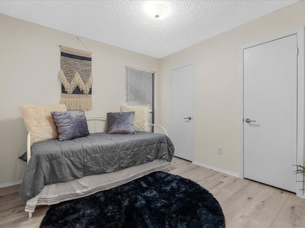 3839 Dry Creek DR 111, Austin TX 78731