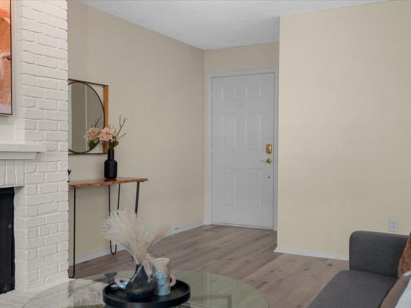 3839 Dry Creek DR 111, Austin TX 78731