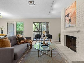 3839 Dry Creek DR 111, Austin TX 78731