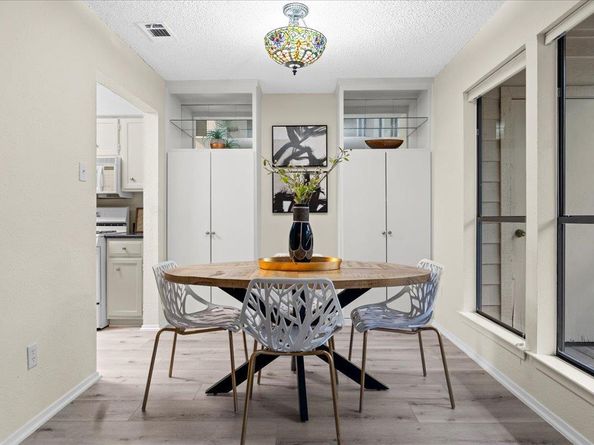 3839 Dry Creek DR 111, Austin TX 78731