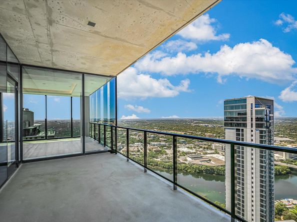 610 Davis ST 4903, Austin TX 78701