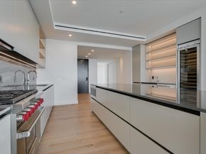610 Davis ST 4903, Austin TX 78701