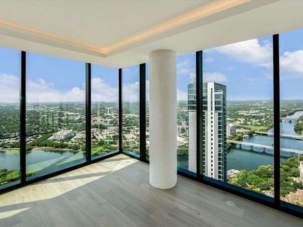 610 Davis ST 4903, Austin TX 78701