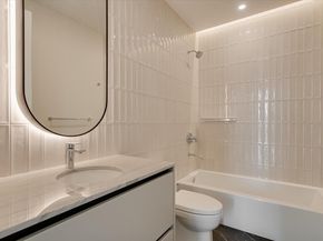 610 Davis ST 4903, Austin TX 78701