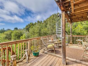 100 Carol Way, Aptos CA 95003