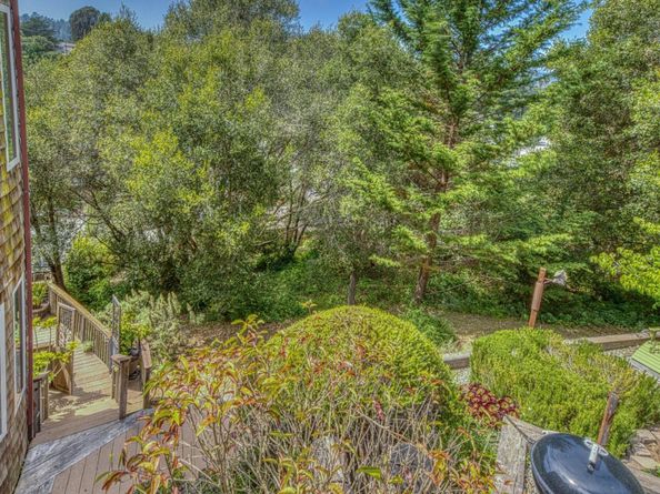 100 Carol Way, Aptos CA 95003