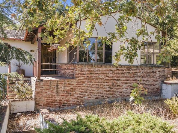11090 Mora Drive, Los Altos Hills CA 94024