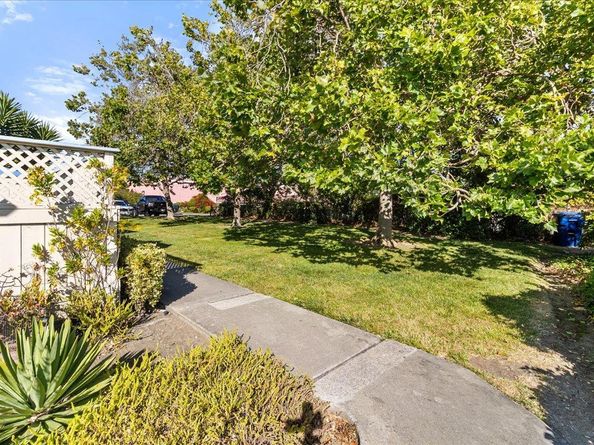 201 Silver Leaf Drive A, Watsonville CA 95076